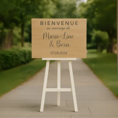 Panneau de bienvenue bois clair – Clémence - Éclairage de qualité avec frais de port offerts - {'count': 1, 'name': 'Treebu'}