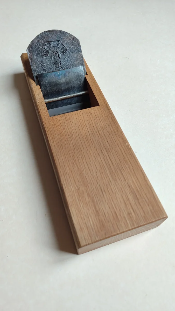 Rare rabot japonais Hira kanna 70mm "Kumito" tamahagane - Accessoires Outdoor pour Plus de Liberté de Mouvement - {'count': 1, 'name': 'essence'}