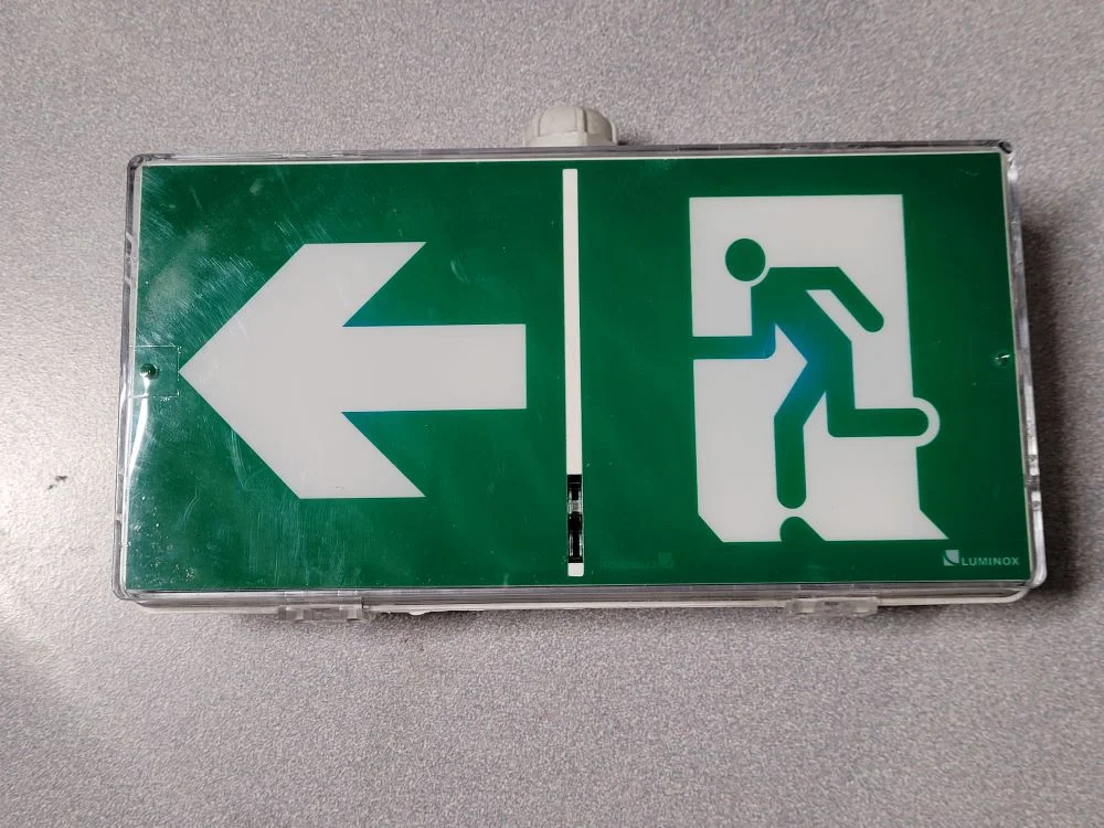 Eclairage de sortie de secours (sortie à gauche) sécurité - Éclairage de qualité avec frais de port offerts