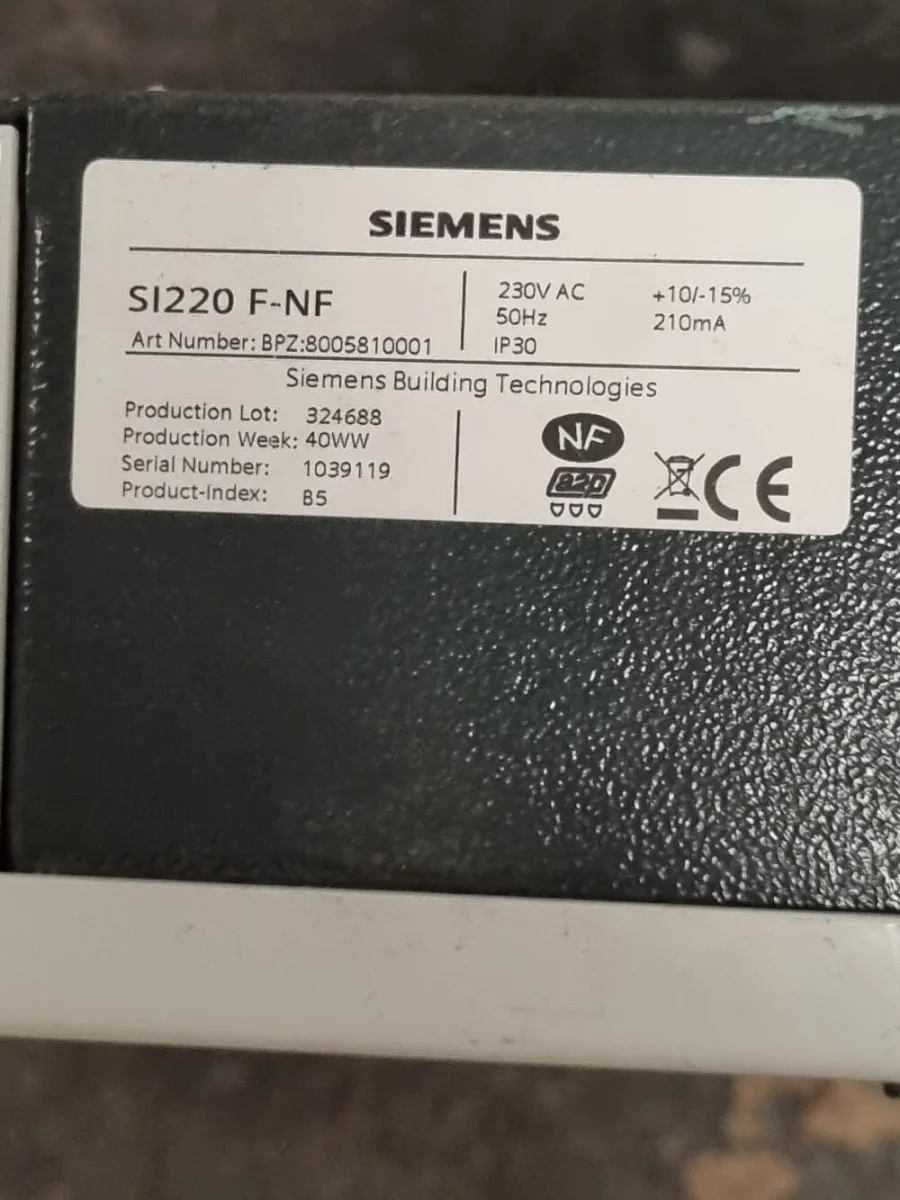 Centrale transmetteur SI220F-NF - Éclairage de qualité avec frais de port offerts - {'count': 1, 'name': '5450B'}