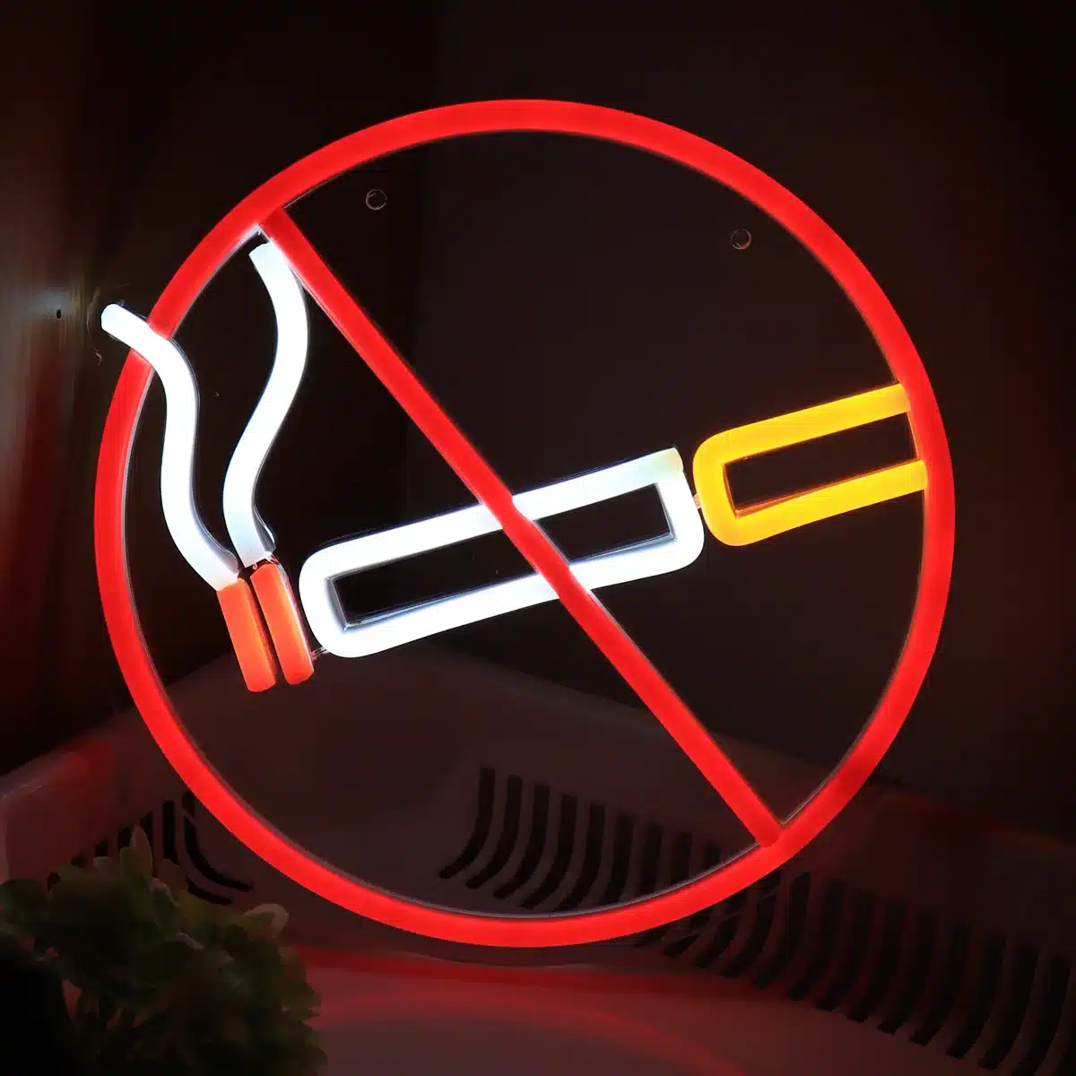Neon Interdiction de fumer - Éclairage de qualité avec frais de port offerts Les prescriptions techniques et les contrôles de conformité détaillés dans  l'arrêté ministériel "nuisances lumineuses" (articles 3 et 5) | Cerema