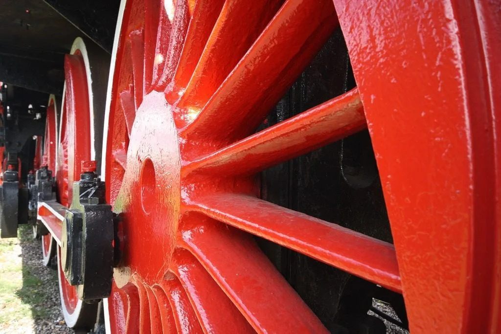 murale Roues train rouges Saldi Straordinari Offerte Speciali Disponibili Adesso