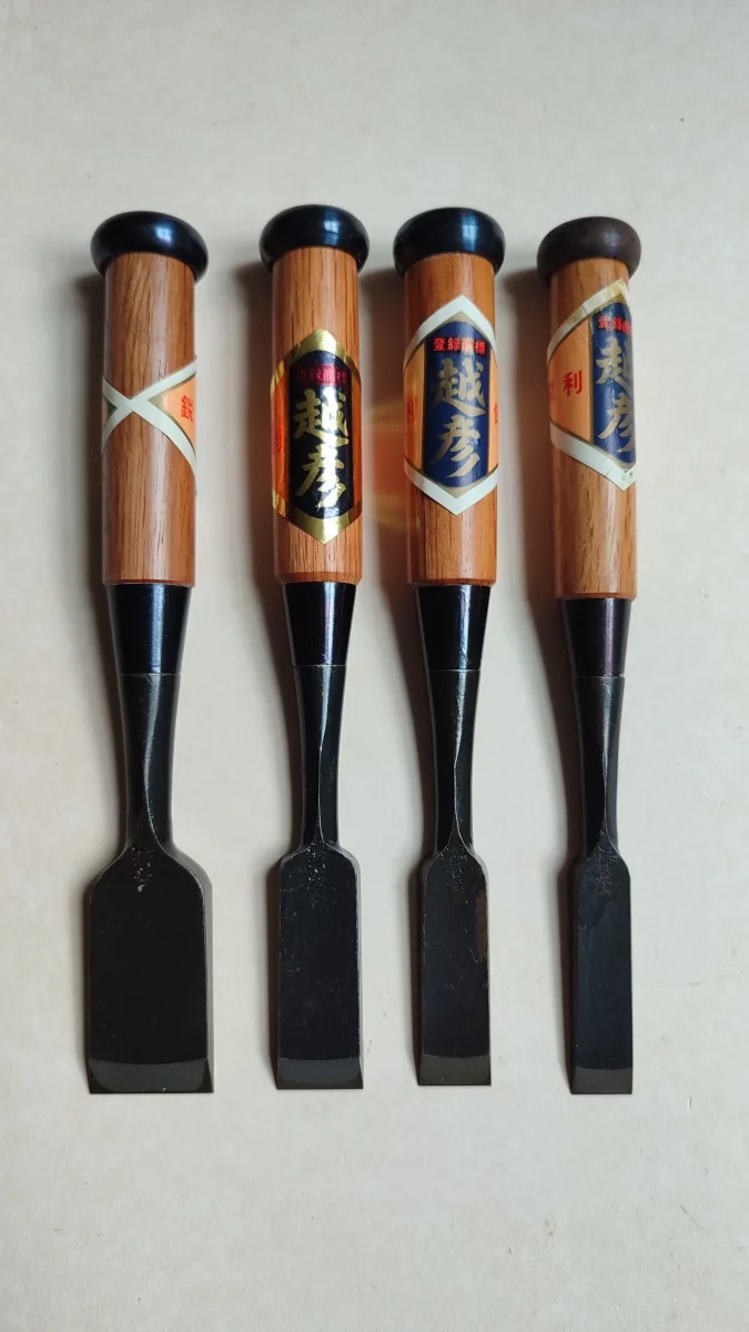 Quatuor de ciseaux japonais premium "Oire Nomi" 15, 18, 21, 30mm "Koshihiko" - Accessoires Outdoor Coulomb pour Plus de Liberté de Mouvement