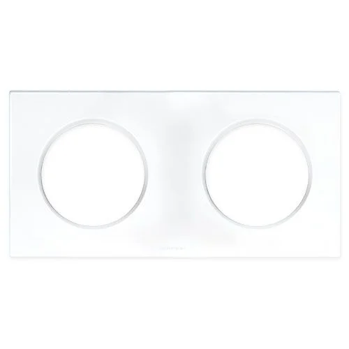 Plaque de finition 2 postes – Square Plaquette – Eur’Ohm - ​Drones Professionnels & Grand Public | Boutique Française