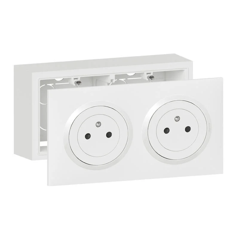 Kit double prise de Prise courant 2P+T Surface précâblées saillie Dooxie – Blanc – 300403 – Legrand - ​Drones Professionnels & Grand Public | Boutique Française