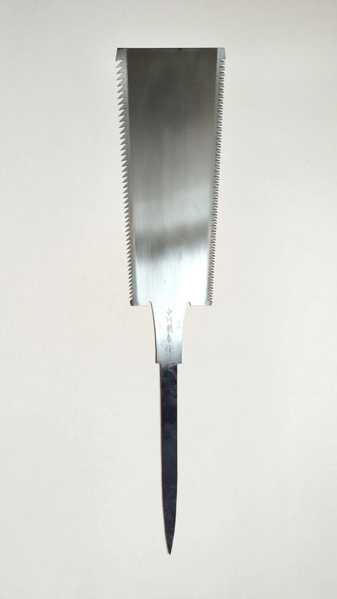 Grande scie japonaise NOS forgée "Ryoba" 320mm "Nakagawa" - Accessoires Outdoor pour Plus de Liberté de Mouvement Qui dirait non à un rendement 50% plus efficace ? , C'est la promesse de la  scie circulaire à métaux F-IRON CUT 57 AS de chez Fein 🔥, ✔️ 24 mm de  coupe dans l'acier, ✔️ Une