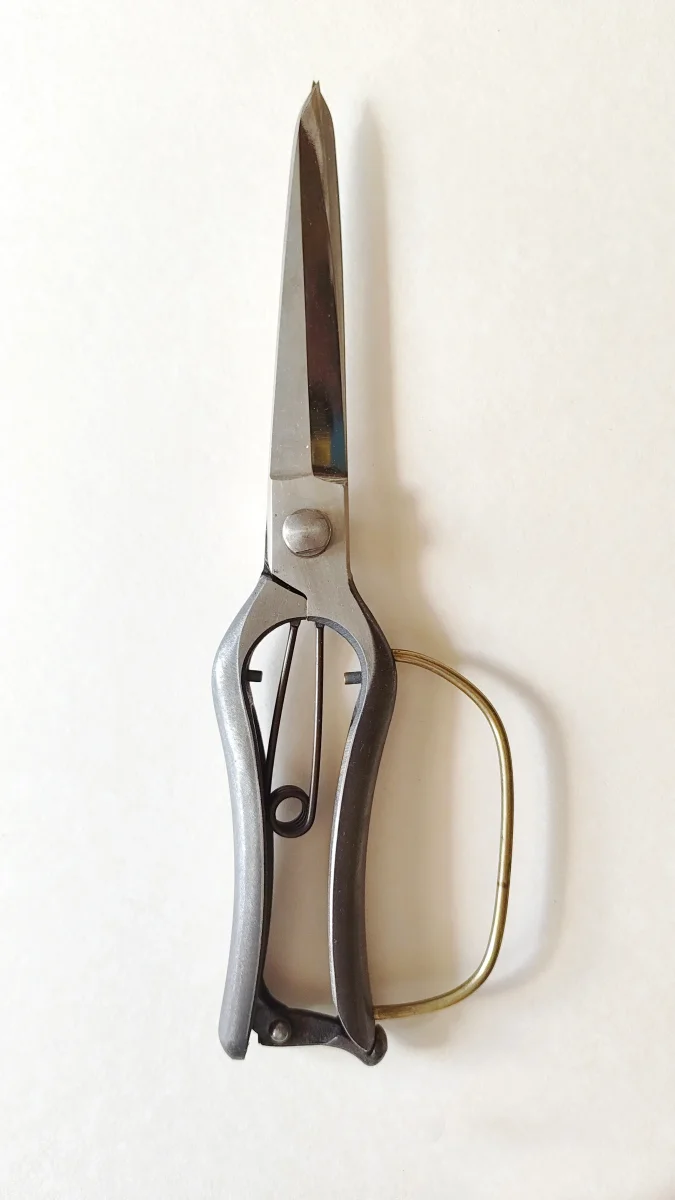 Cisaille japonaise vintage "Hakari professionnelle basami" 275mm "Tetsuhiro" - Accessoires Outdoor pour Plus de Liberté de Mouvement