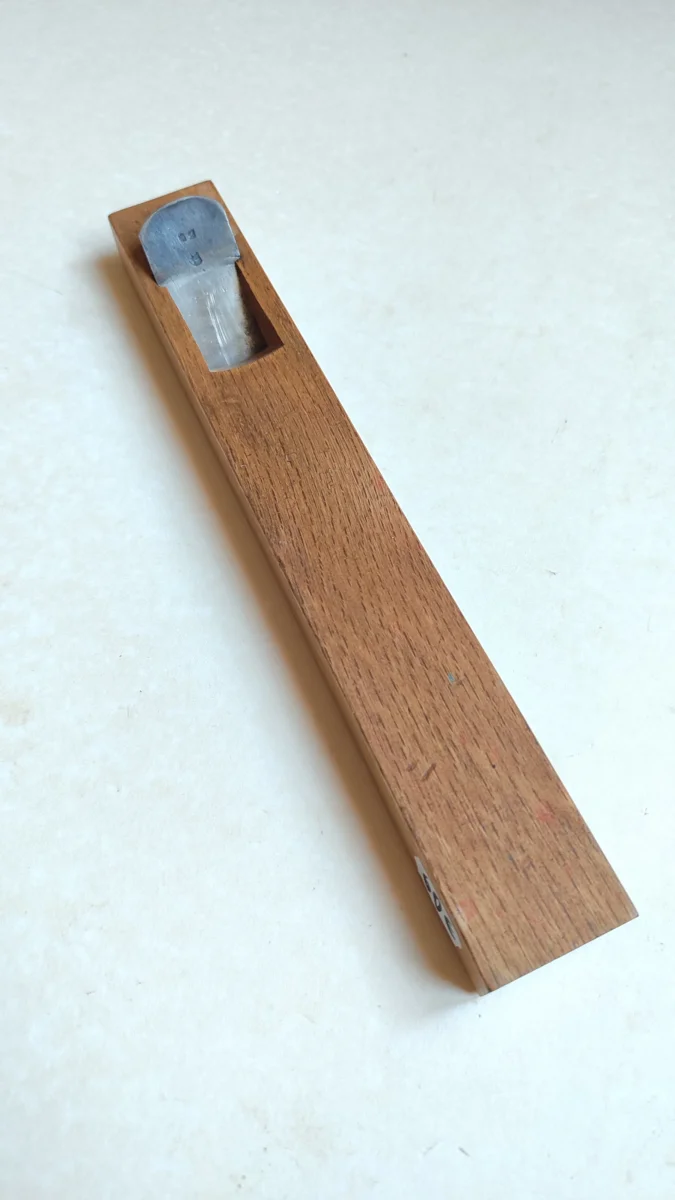 Rare Long Rabot Japonais Convexe "Sotomaru Kanna" 32mm - Accessoires Outdoor pour Plus de Liberté de Mouvement Génie de la Liberté - 250 Euros OR 2026 - Monnaie de Paris