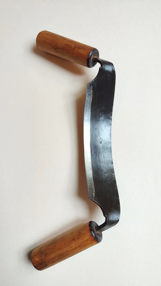 Rare plane japonaise concave "Sen" 175mm - Accessoires Outdoor pour Plus de Liberté de Mouvement Mobilite.gif